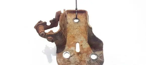 Peugeot 1007 Bracket in trunk/boot 