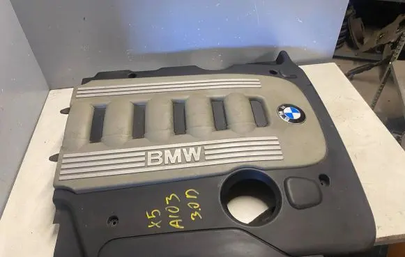 BMW X5 E53 Engine cover (trim) 7788921