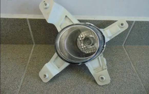 Hyundai i10 Front fog light 92201B90