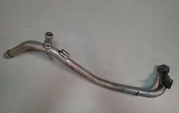 Audi A8 S8 D4 4H Engine coolant pipe/hose 057121073K