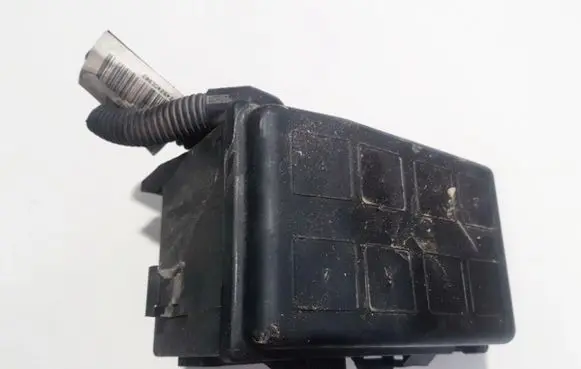 Opel Zafira A Fuse box set 90560119 2945