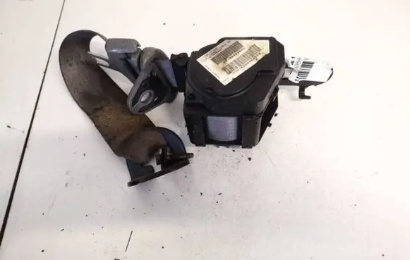 Jeep Grand Cherokee (WK) Rear seatbelt p5jb59bd5ad