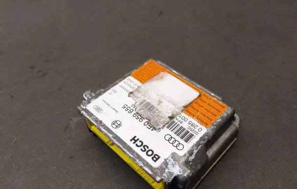 Audi A8 S8 D3 4E Airbag control unit/module 4E0959655