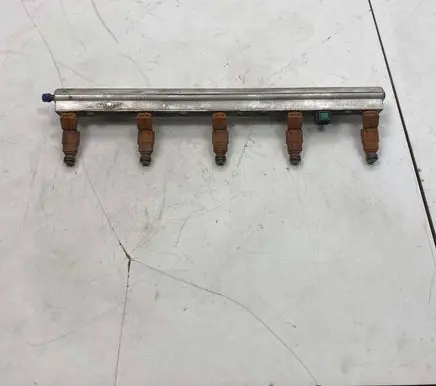 Volvo XC90 Fuel injector 9186340