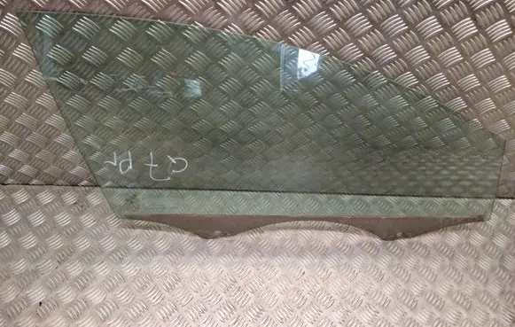 Audi Q7 4L Front door window glass four-door 43R001582 E000231