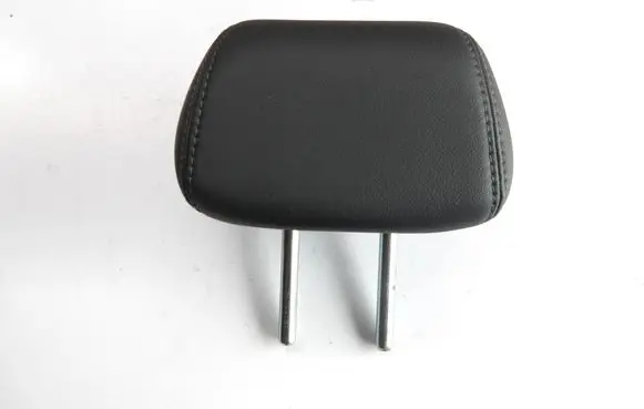 Nissan Qashqai Rear seat headrest 