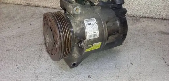 Volvo V70 Air conditioning (A/C) compressor (pump) Z0020905A 36002113