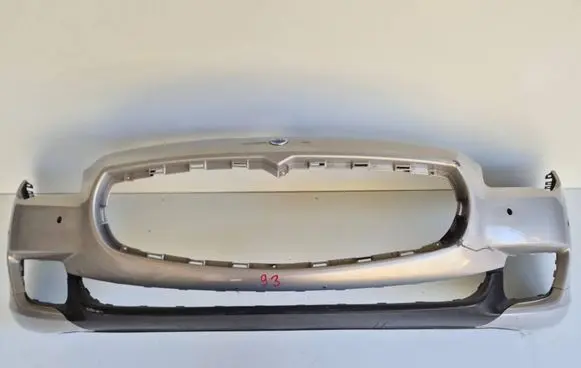 Maserati Quattroporte Front bumper 670010256