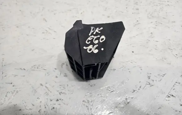 Radiator mount bracket
