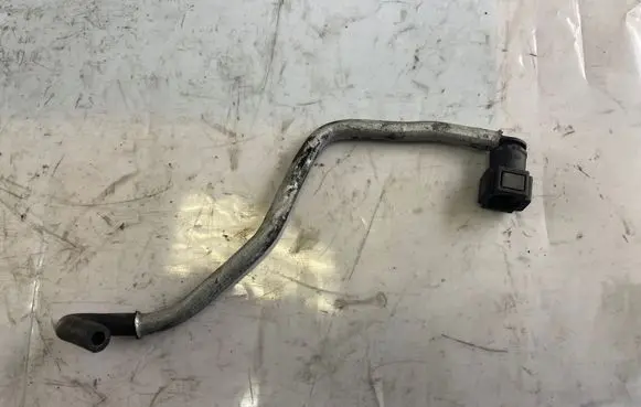 Peugeot 4007 Fuel line/pipe/hose 
