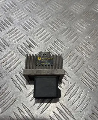 Nissan Primera Glow plug pre-heat relay 7700115078