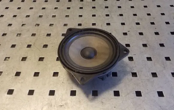 BMW X1 E84 Parcel shelf speaker 65139141494 9141494