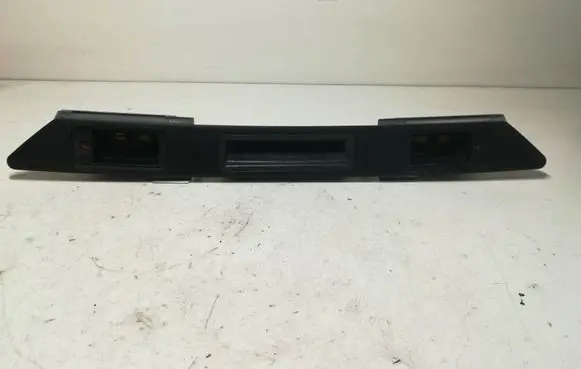 Audi A6 S6 C6 4F Trunk door license plate light bar 8E0827657H