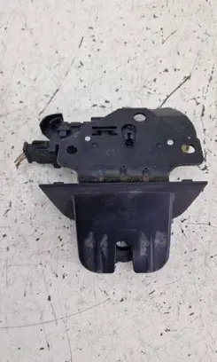 Tailgate/trunk/boot lock/catch/latch