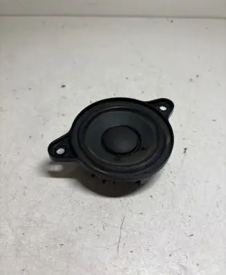 Mercedes-Benz E W211 Panel speaker A2118203002