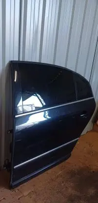 Skoda Superb B5 (3U) Rear door