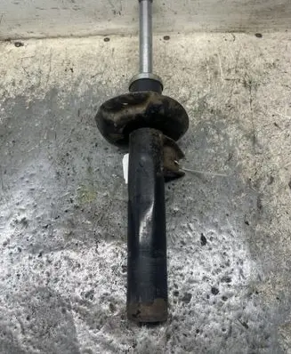 Volkswagen PASSAT B6 Front shock absorber/damper