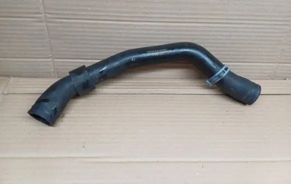 Volkswagen Tiguan Engine coolant pipe/hose 5QF122101D 155375
