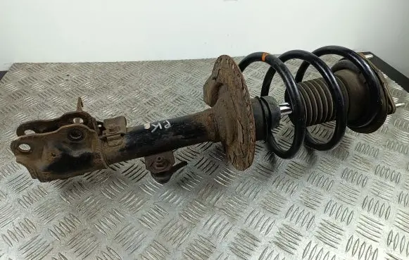 Mitsubishi Outlander Front shock absorber with coil spring