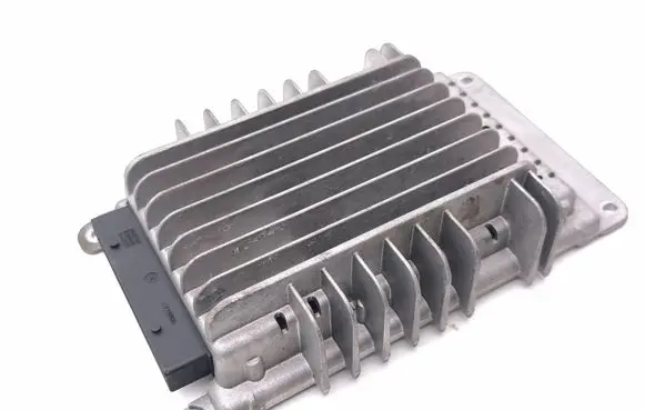 Maserati Quattroporte Sound amplifier 190939 447010 447009