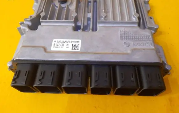 BMW 1 F20 F21 Engine control unit/module ECU 5A17F35