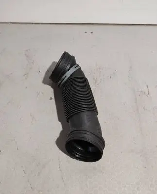 Volkswagen Golf Plus Air intake hose/pipe VCD446149