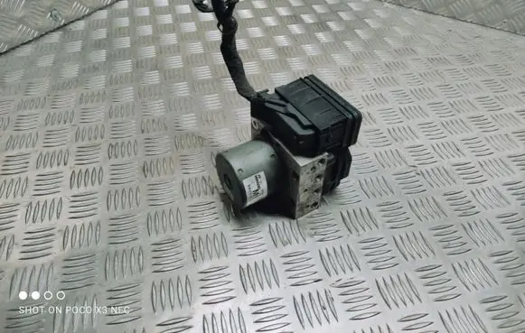 Hyundai ix35 ABS Pump 589202Y940