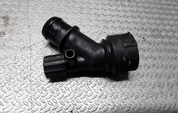 Volkswagen Golf IV Engine coolant pipe/hose 1J0121619A