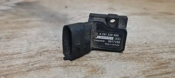 Volvo XC90 Air pressure sensor 0261230090