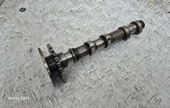 Subaru Forester SH Camshaft 
