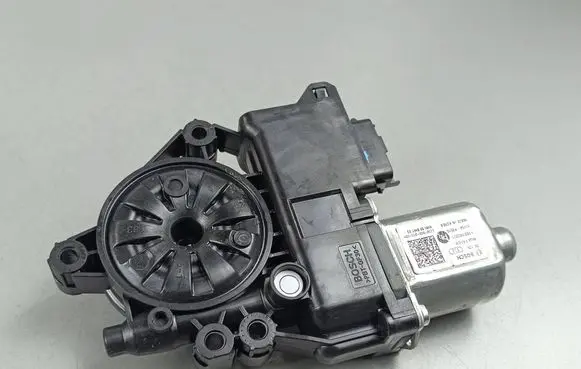 KIA Sorento IV Front door window regulator motor F00S1W2377 82450P2010 23091163A0