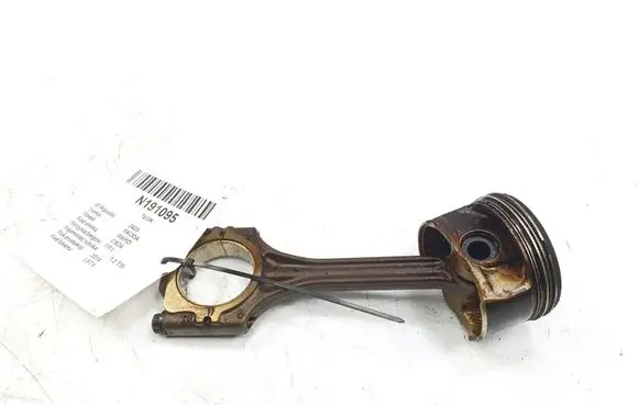 Skoda Rapid (NH) Piston CBZA