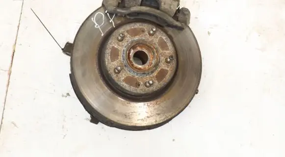 Hyundai Tucson JM Front wheel hub spindle knuckle