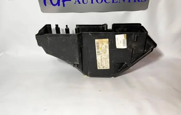 Mercedes-Benz E W210 Fuse box set 2105400250 08540300
