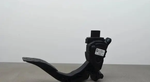 Audi A6 S6 C7 4G Accelerator throttle pedal 8K1723523A