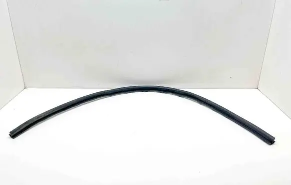 Mercedes-Benz SL R231 Engine compartment rubber 2318870098 A2318870098