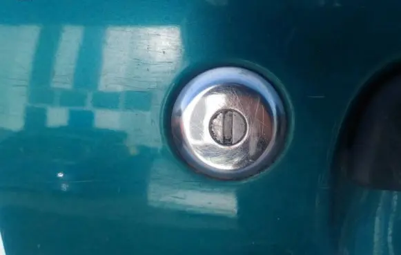 Subaru Justy Front door lock (next to the handle) 