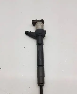 Mitsubishi L200 Fuel injector 1465A439 10T27697 D7F4EAD6
