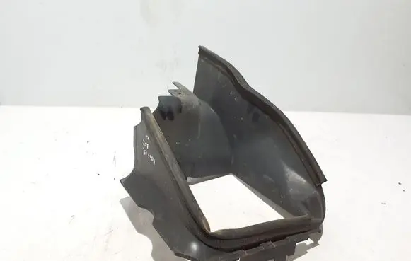 Land Rover Range Rover L405 Intercooler air channel guide JK528C465AB