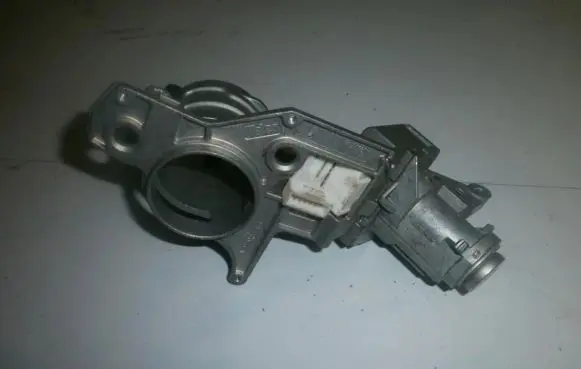 Opel Astra H Ignition lock contact 2421430 06105d11a