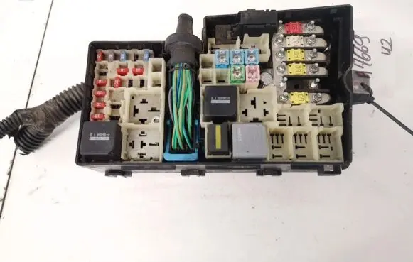 Ford Focus C-MAX Fuse box set 3m5t14067bc 3m5t-14067-bc