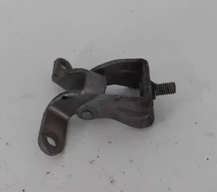 Skoda Octavia Mk2 (1Z) Tailgate/trunk/boot hinge 1Z5827302C