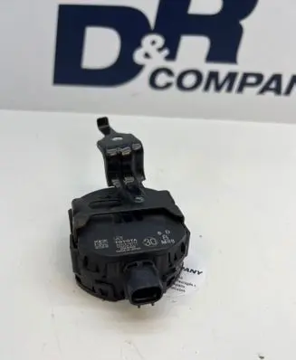 Toyota RAV 4 (XA50) Alarm system siren 8657042030