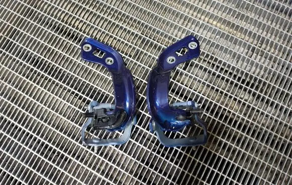 Audi A4 S4 B8 8K Tailgate/trunk/boot hinge