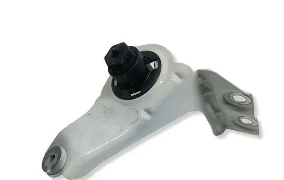BMW X4 G02 Fender mounting bracket 7397514