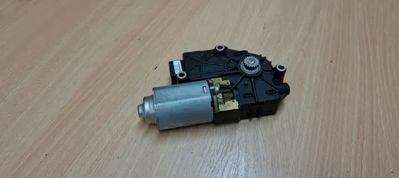 Citroen DS5 Sunroof motor/actuator 2224653D