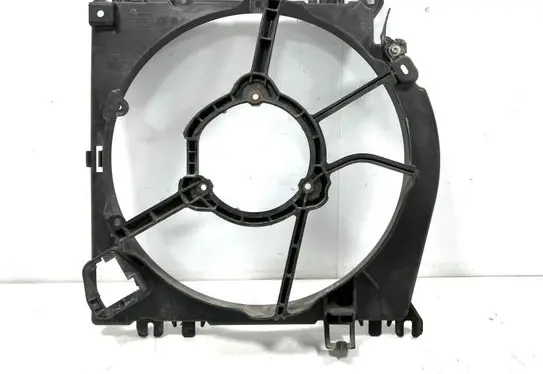 Nissan Note (E11) Radiator cooling fan shroud 8200688375 1831717016 1831441000