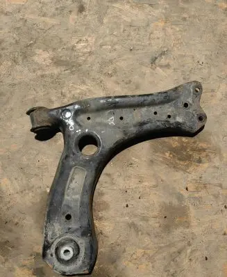 Volkswagen Polo V 6R Front lower control arm/wishbone