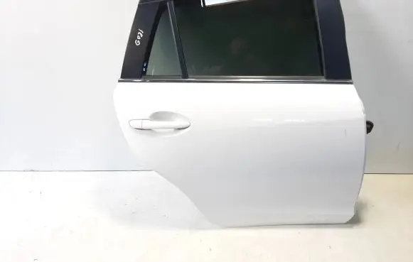 Mazda 6 Rear door