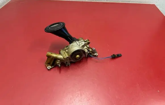 Chrysler Pacifica Oil pump 0851818035